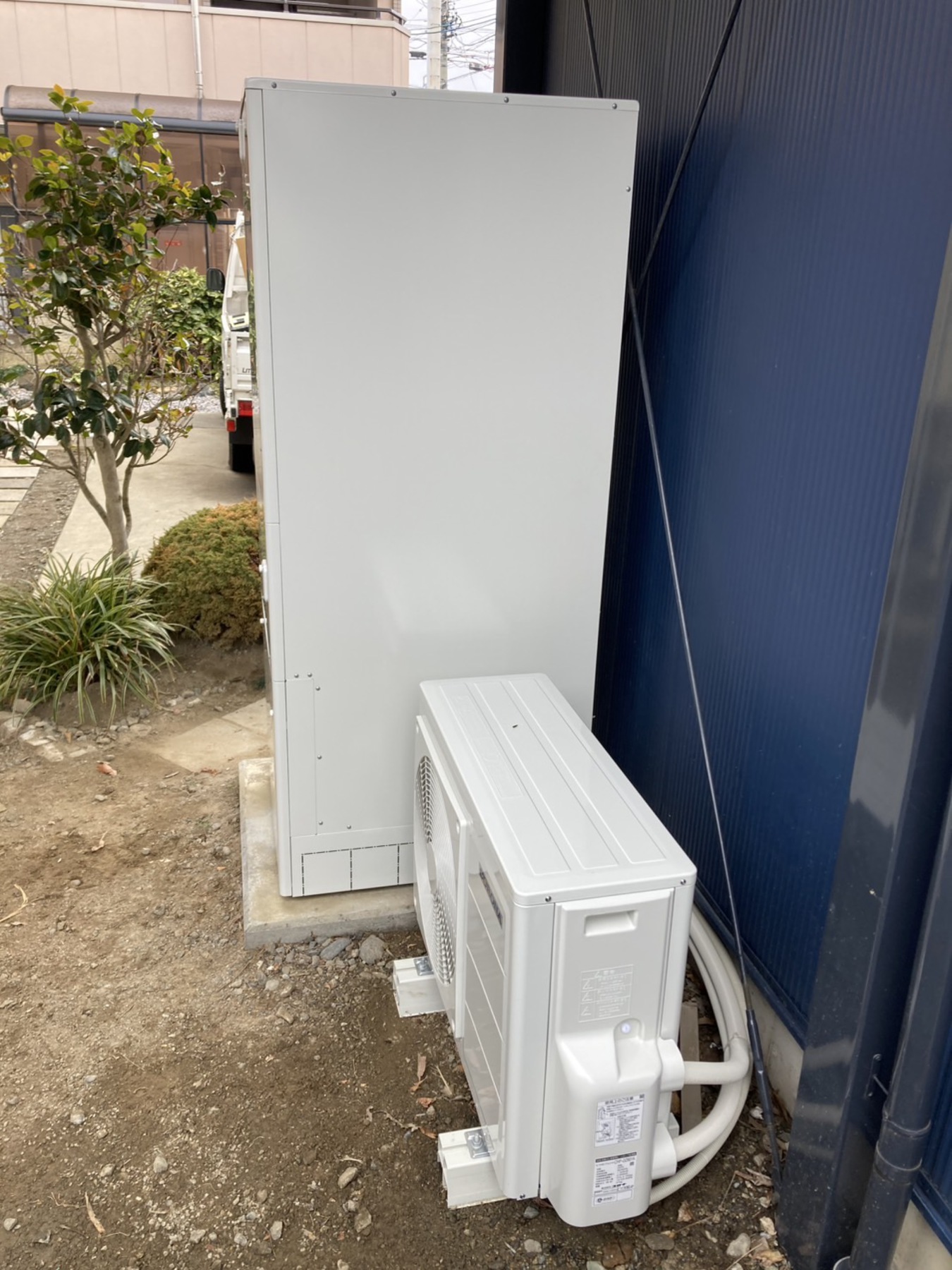 コロナ　460L　エコキュート設置工事のリフォーム写真