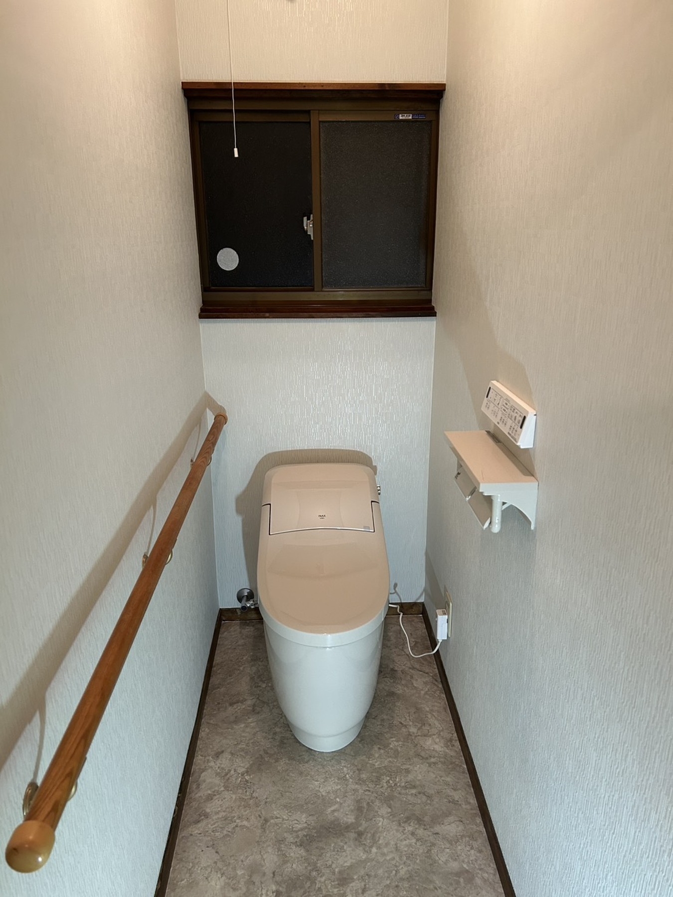 プレアスLS 6グレード 内装工事の写真