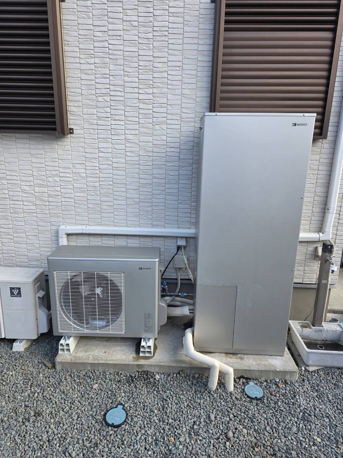 ノーリツ　ハイブリット給湯器　太陽光消費優先モデルの写真