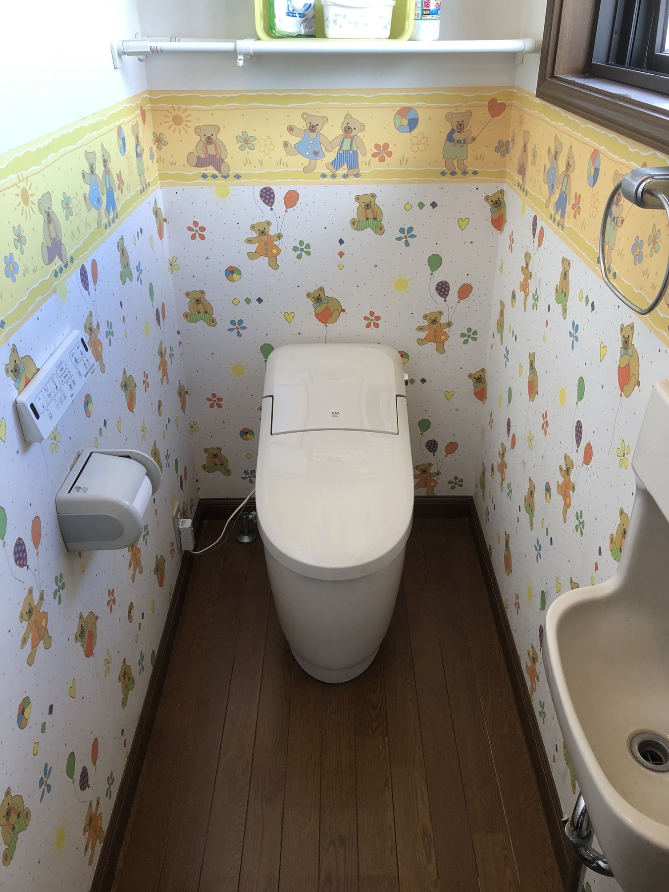 プレアスLS　リトイレ　4グレード（自動洗浄）のリフォーム写真