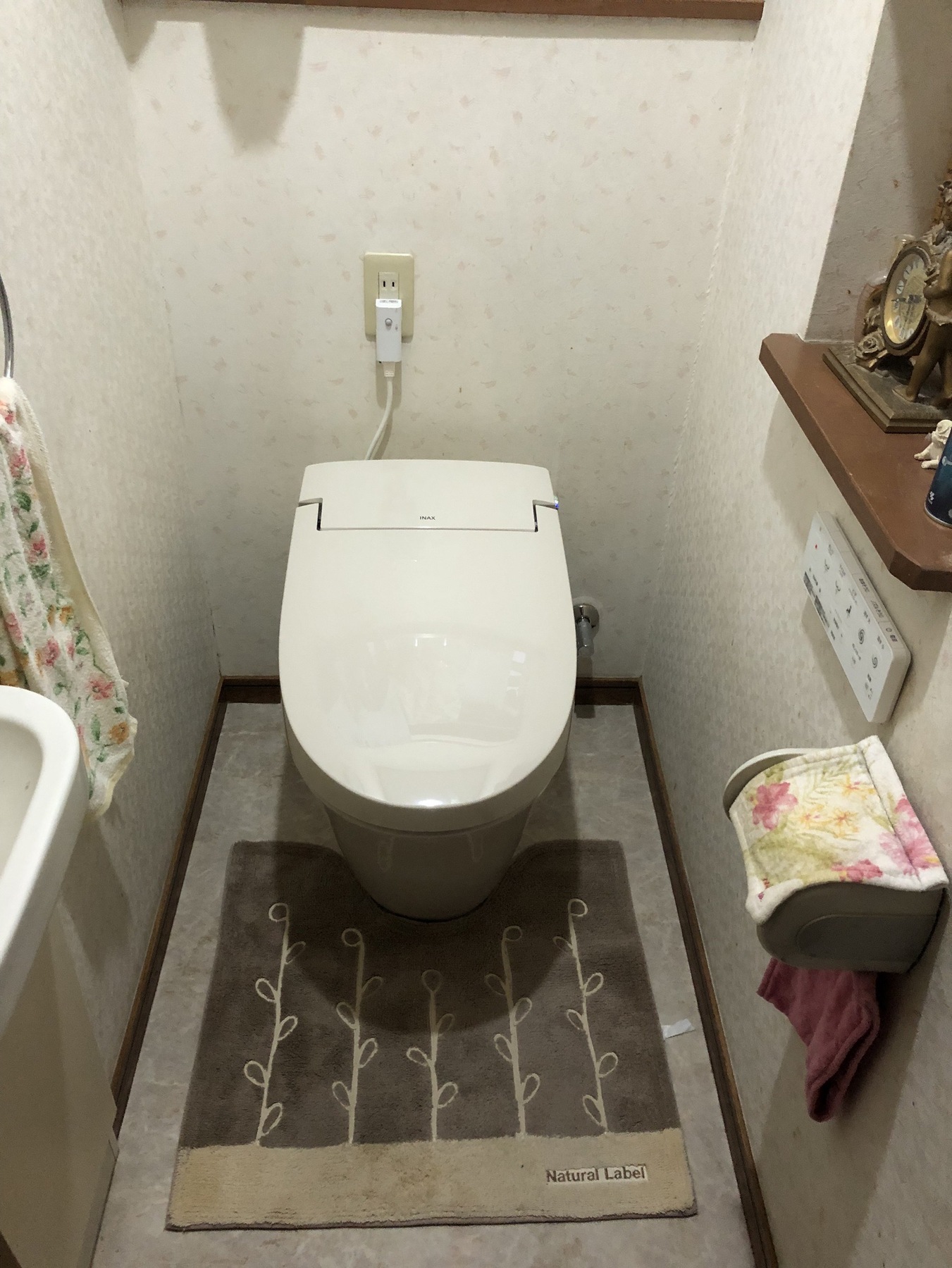 LIXIL　サティスS　5グレード　床の張替えの写真