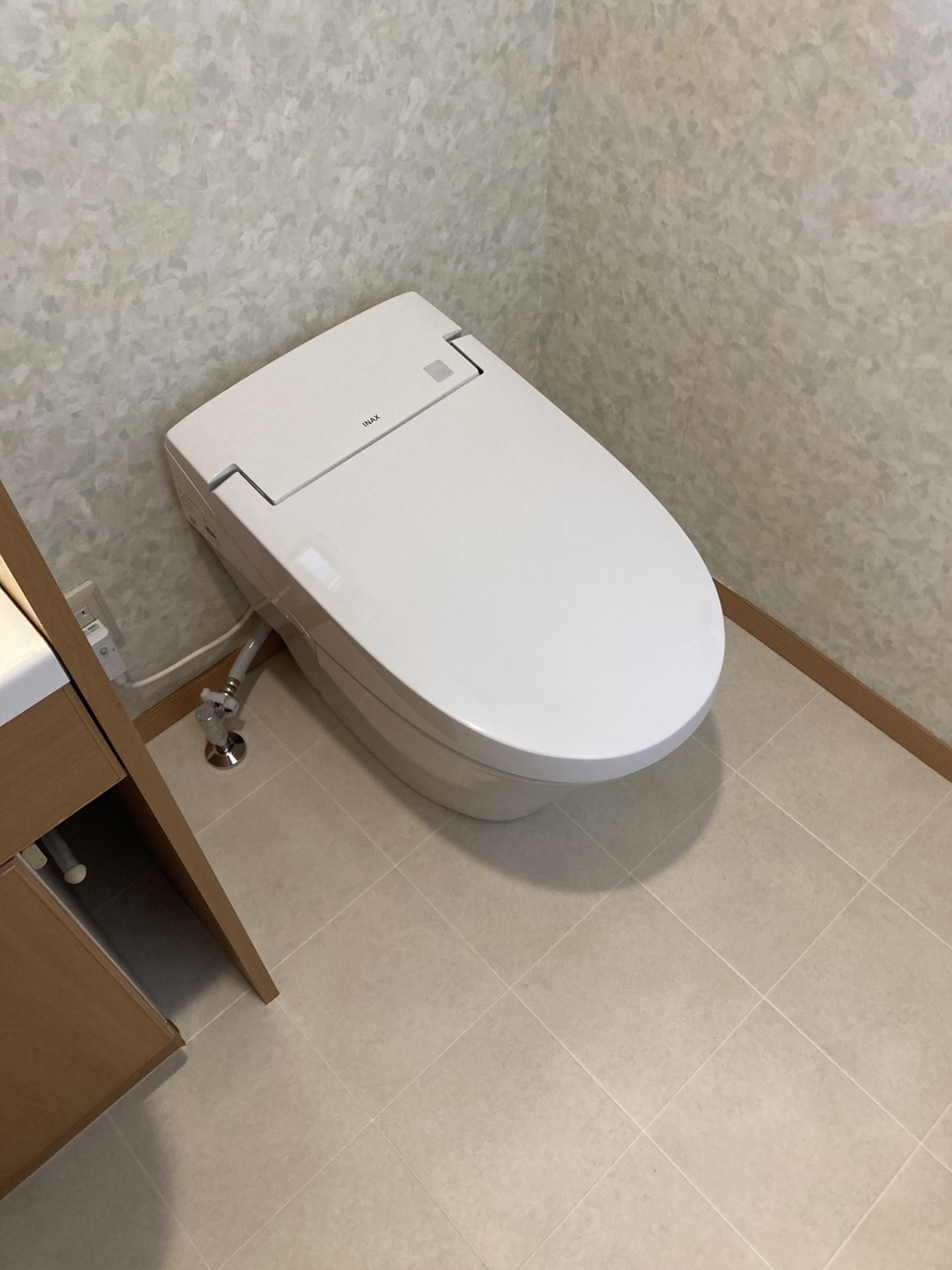 LIXIL サティスS 6グレード 床CF張替えの写真