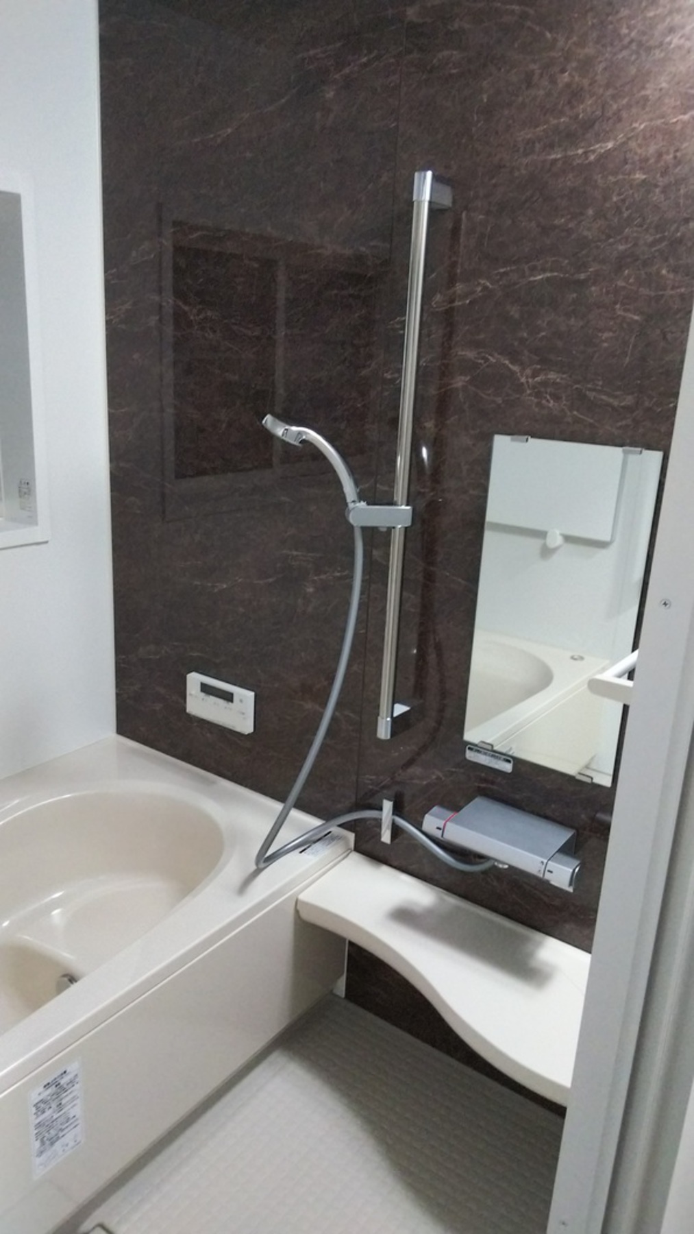 長野市　浴室、洗面台、給湯器リフォーム工事のリフォーム写真