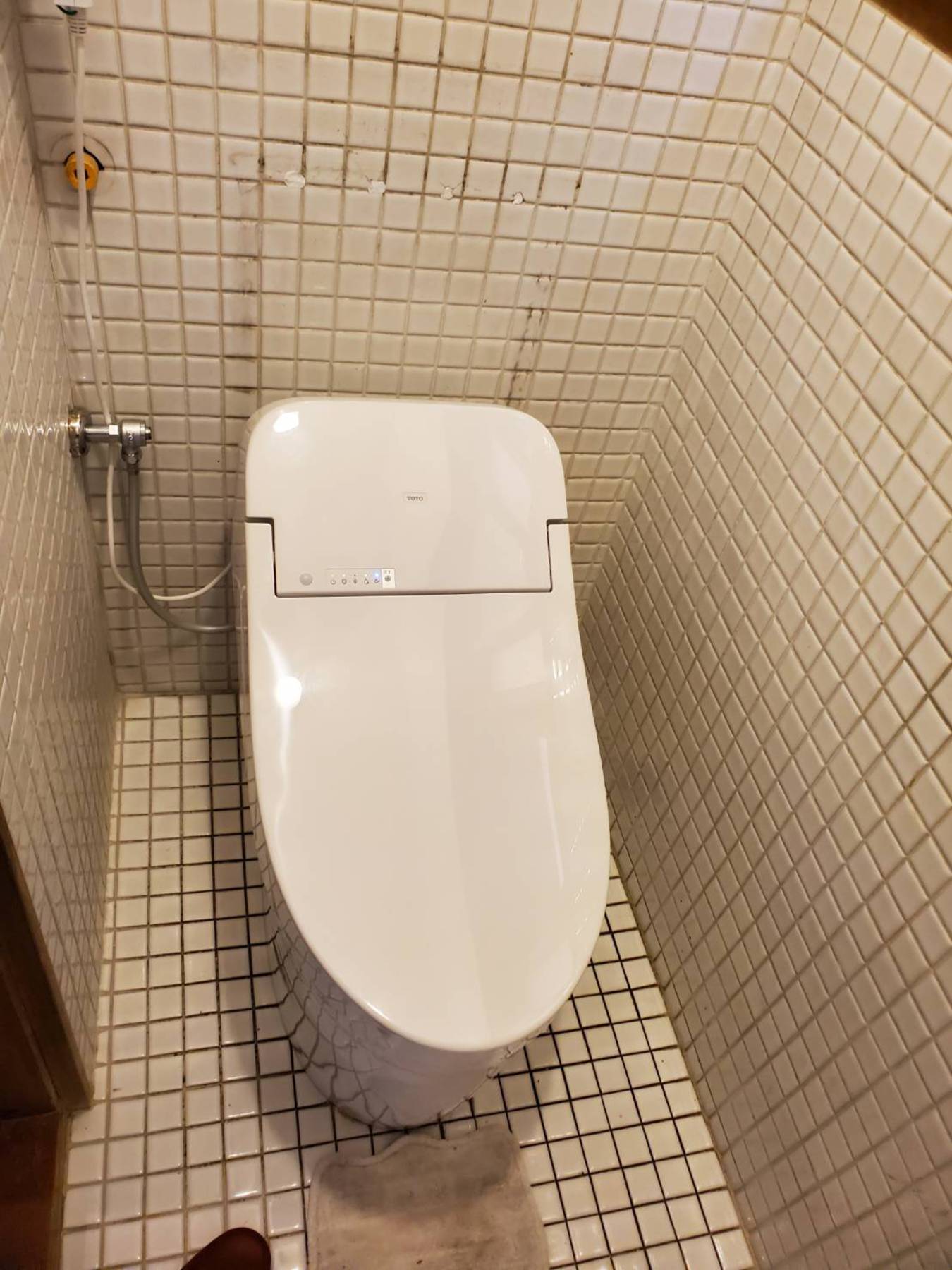 トイレと洗面台の取替工事の写真